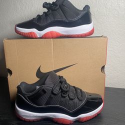 Jordan 11 Low Bred Size 8.5 (2025)