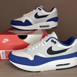 Nike Air Max 1 Royal/wht/blk Size 7M