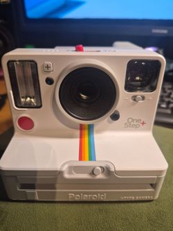 Polaroid OneStep+ Bluetooth i-Type Camera - Mint Condition