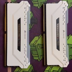 Corsair Vengeance Pro DDR4 3200MHz 8x2