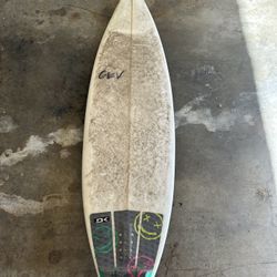 Shortboard Surfboard 5’8”