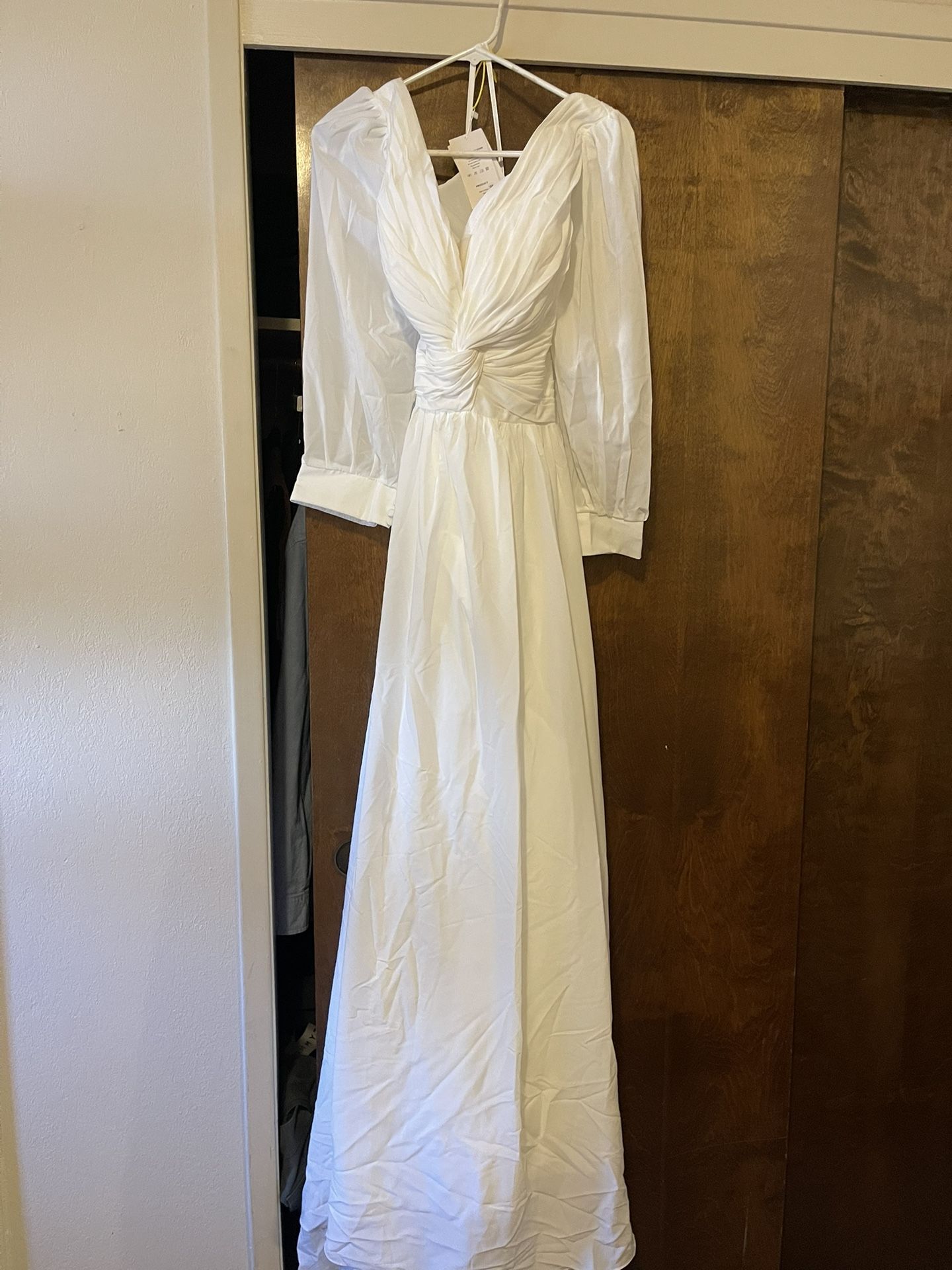Brand New Wedding Dress 