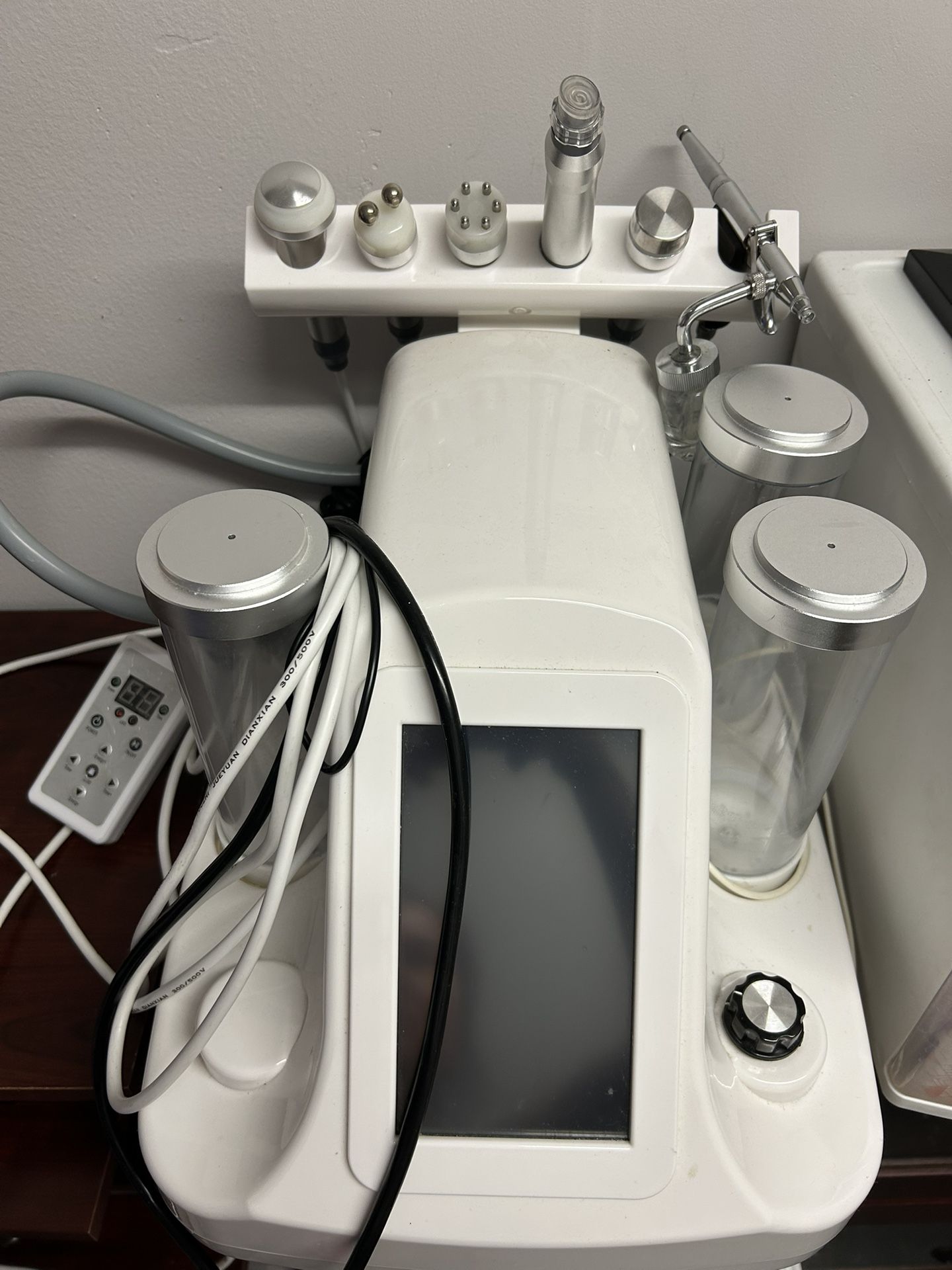 Multifunctional Facial Machine