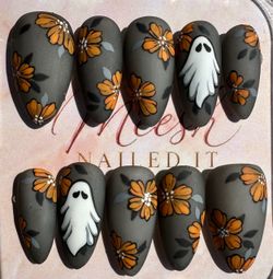 Handmade Medium Almond Size Large Press-On Nail Set