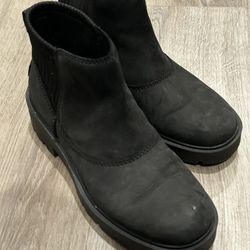 UGG Boots Girls Size 7