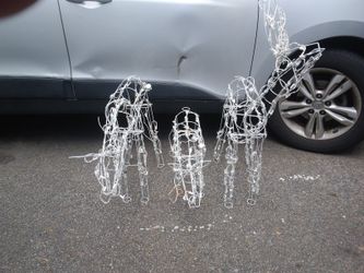 3 Lighted Reindeer