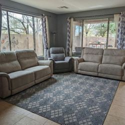3 Piece Set - Ashley DuraPella Powered Reclining Sofa And Chair