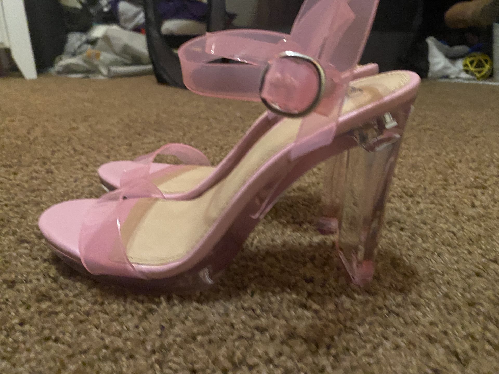 Gianni Bini Heels Clear/Pink Size 7