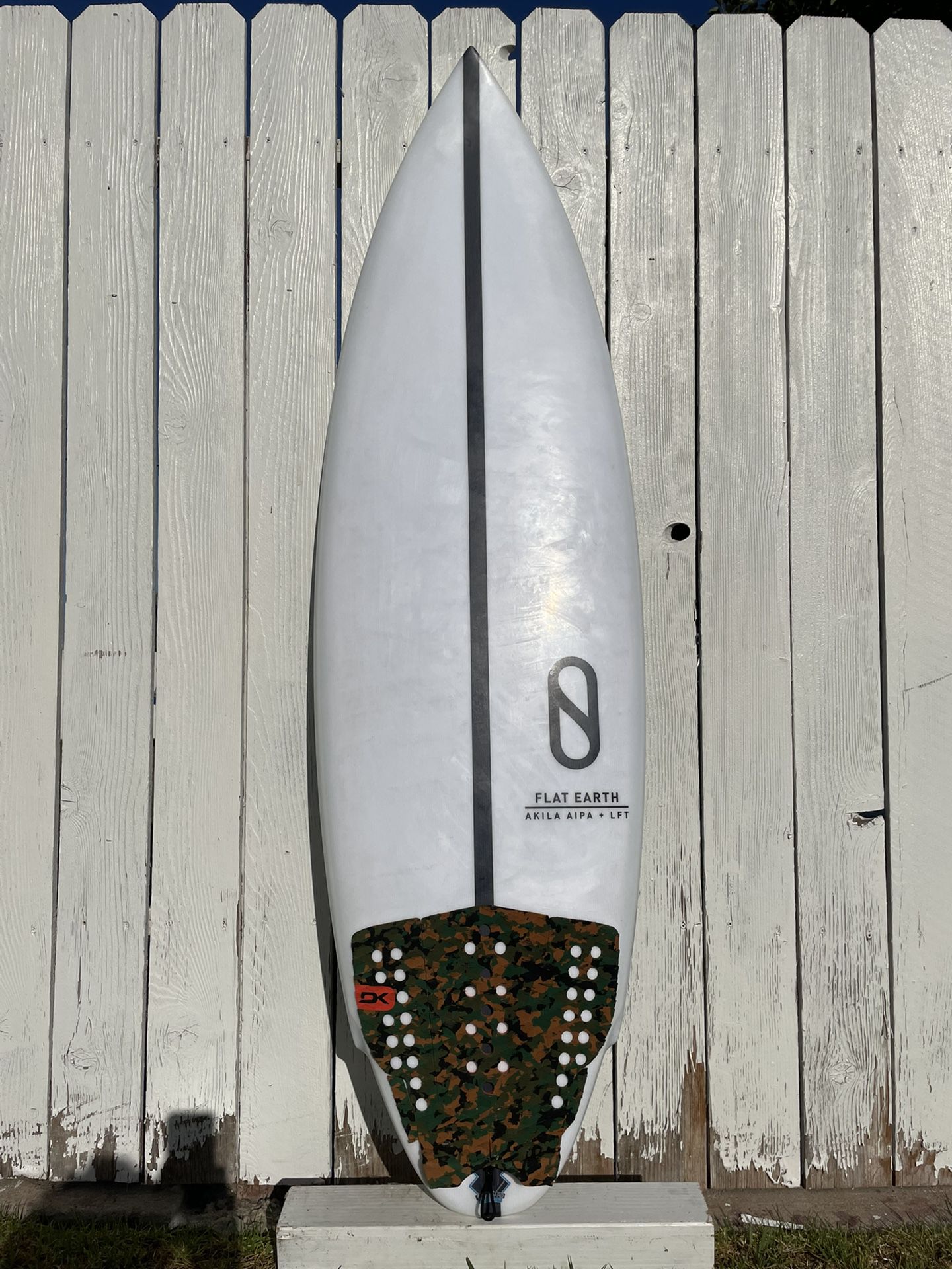Slater Designs Flat Earth   5’6 Surfboard