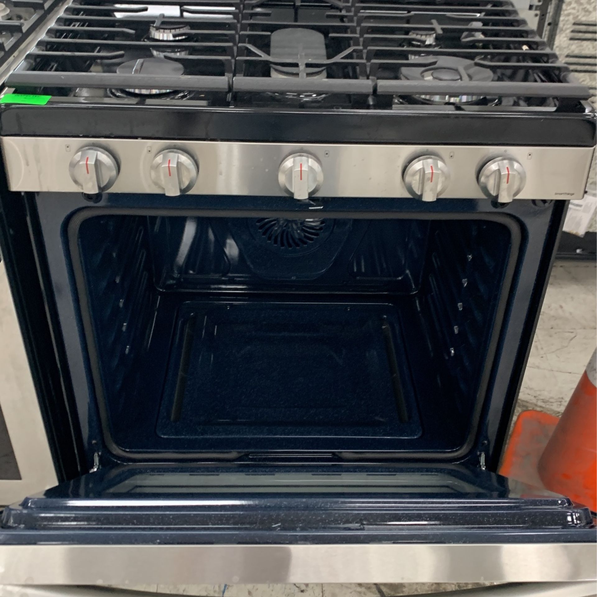Samsung 6.0 Cu Ft Gas Range