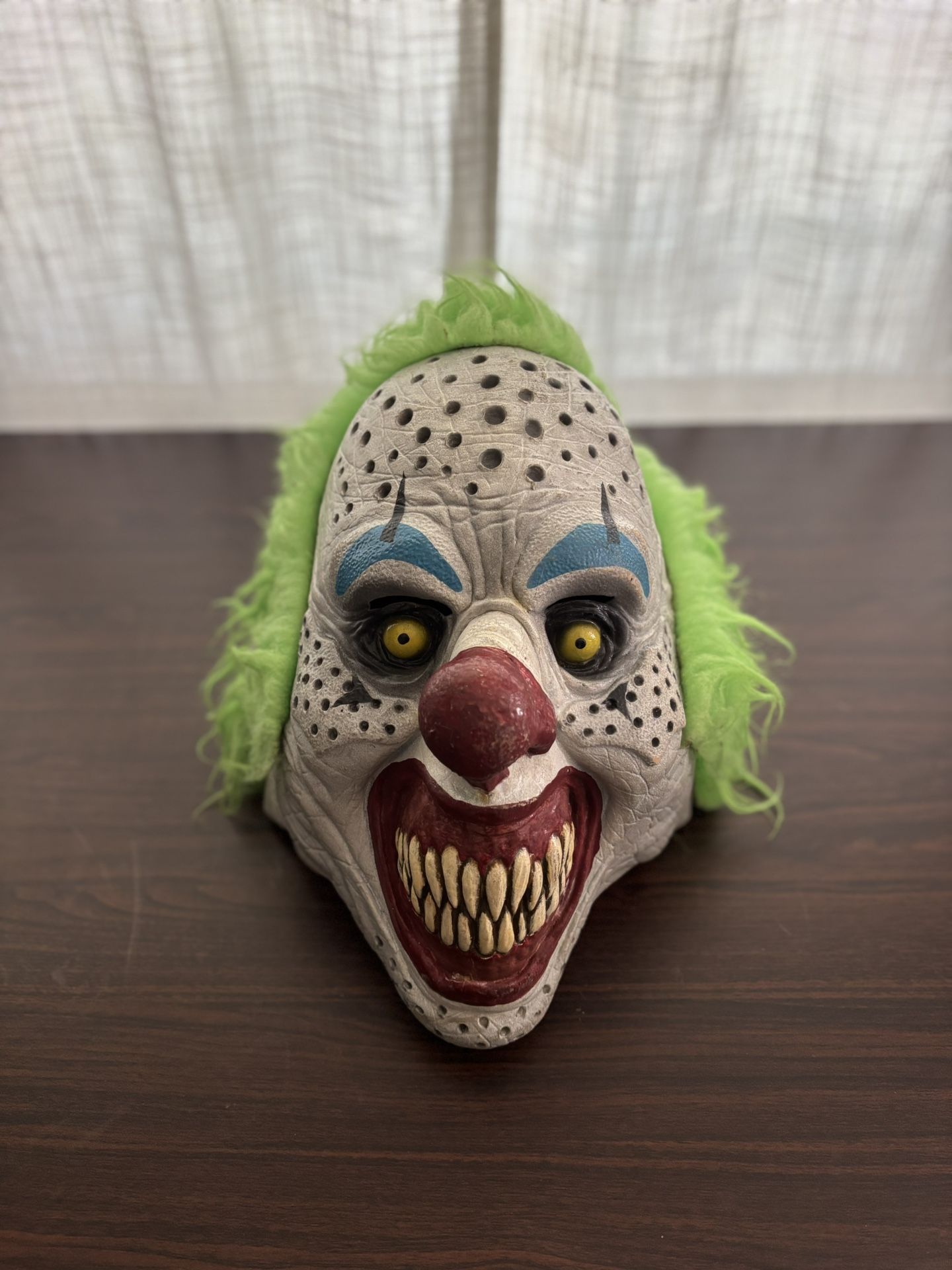 AHS: Cult “Holes” Clown Mask – Deluxe Latex
