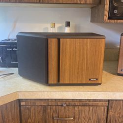 Bose Bookshelf speakers 4.2