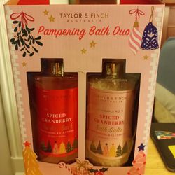 Taylor & Finch Bath Duo