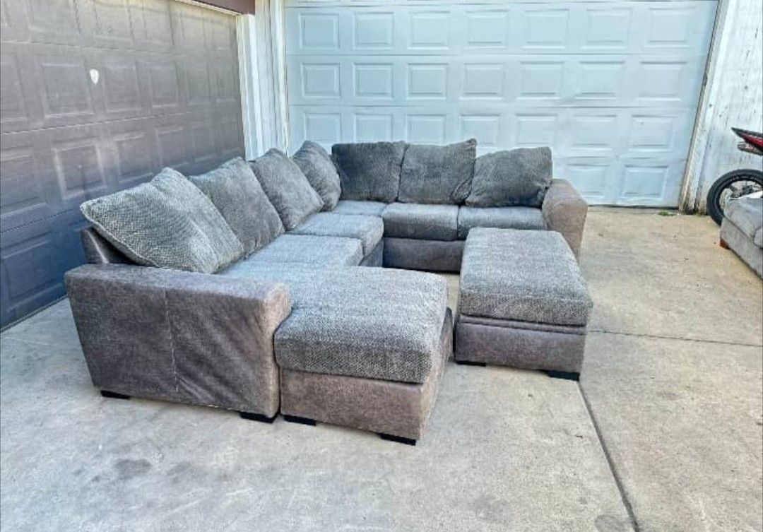 Ottoman sectional couch for Sale in Smyrna, GA OfferUp