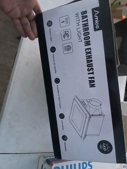 Bathroom exhaust fan