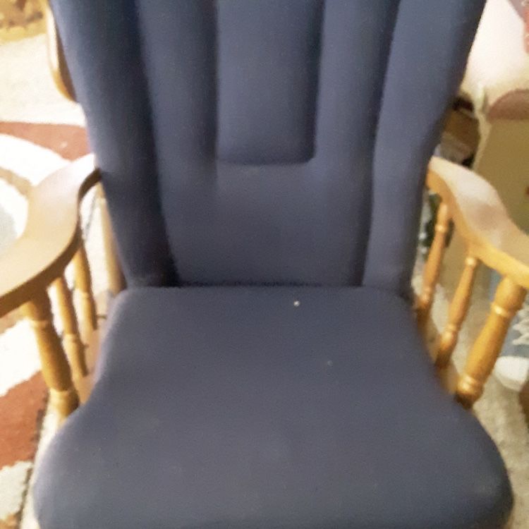 Glider Rocker & 0ttoman Chair