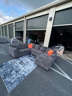 Large Gray Fabric Sectional Sofa