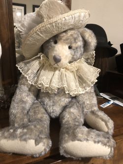 Mohair Bear designed by Sandy’s Bearly Bruins