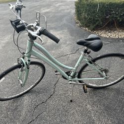 Giant Cypress LX Beach City Bike 