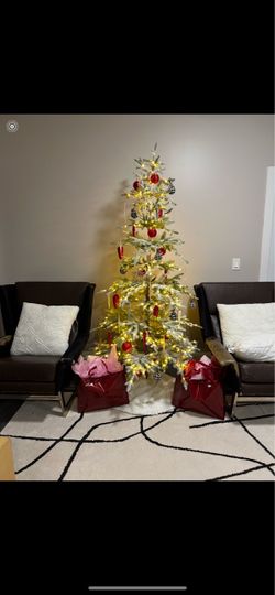 Beautiful 6ft Frosted Alpine Balsam Fir Christmas Tree + Ornaments