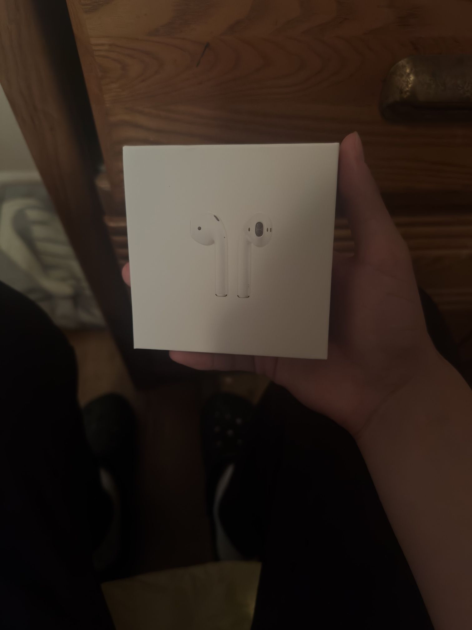 AirPods Gen 2