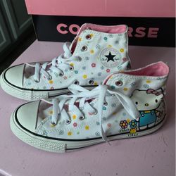 Hello Kitty Converse