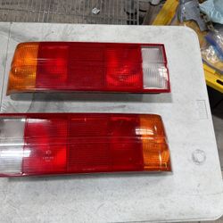 E30 Early Model Tail Lights OEM