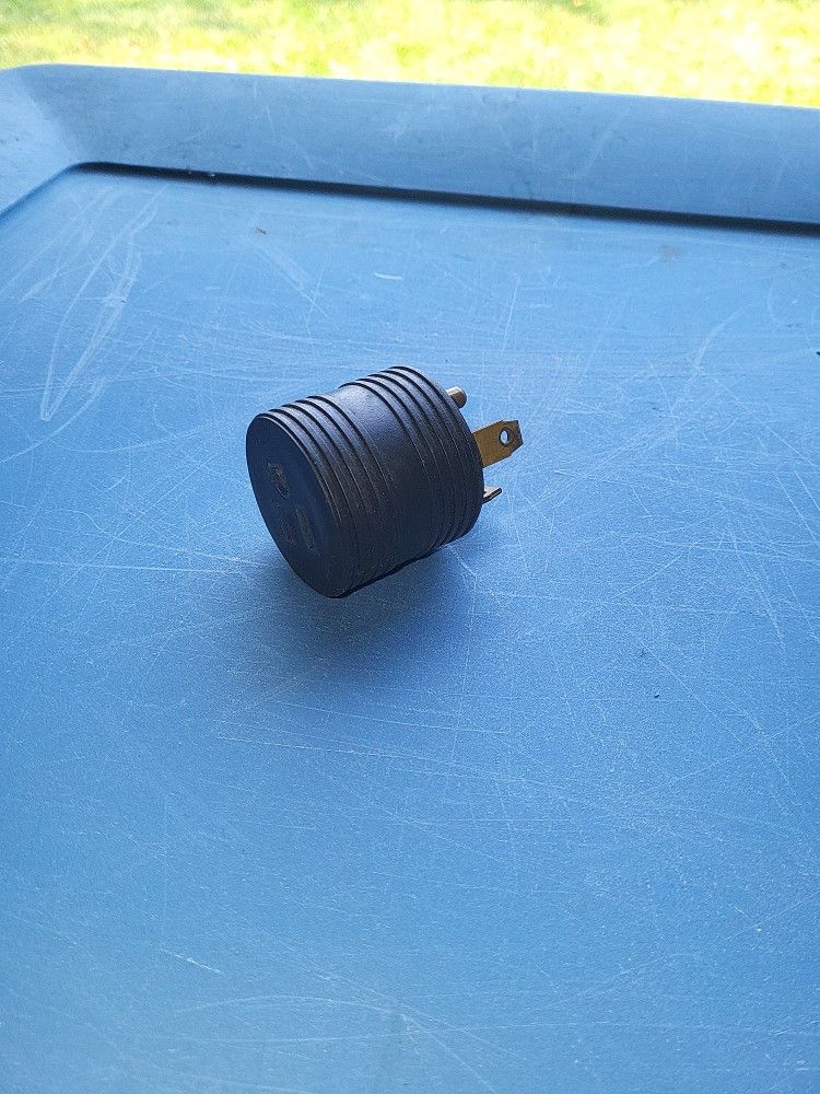 30 Amp To 110 RV Adapter