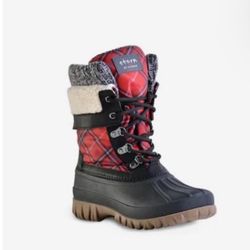 BARGAIN- 50% off NEW in box designer Cougar Creek Boot size 9