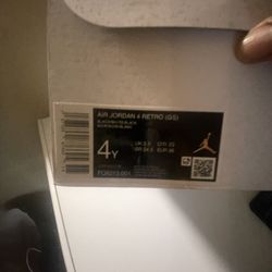 Jordan 4 Size 4