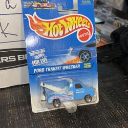 Hot Wheels Ford Transit Wrecker 