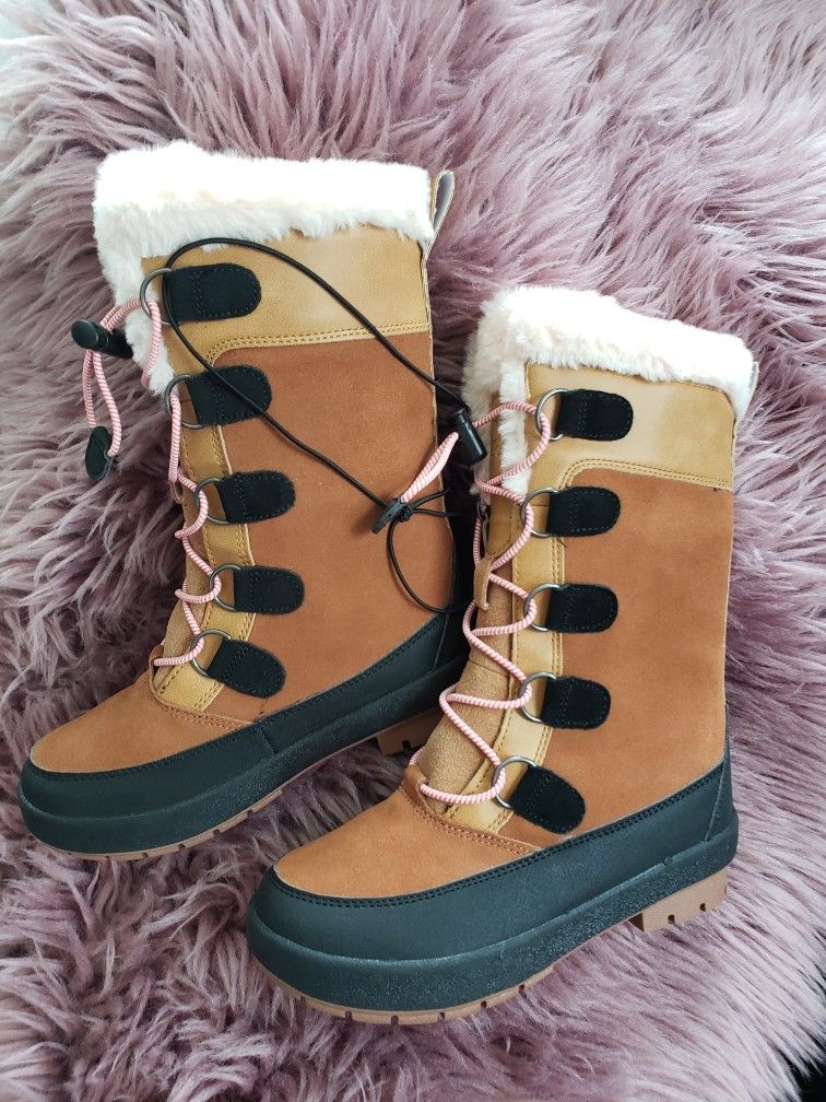 Kids New Sz 1 Boots