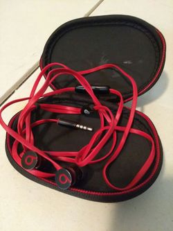 $120 for 2 Ubets by Dr Dre earphones
