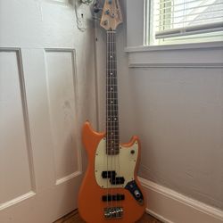 Fender Bass Limited Edition Mustang 