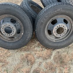 Steel Dually Rims and Michelin Tires 