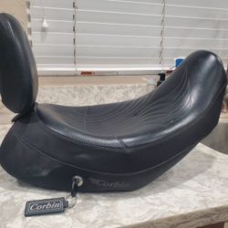 Corbin solo seat Dyna