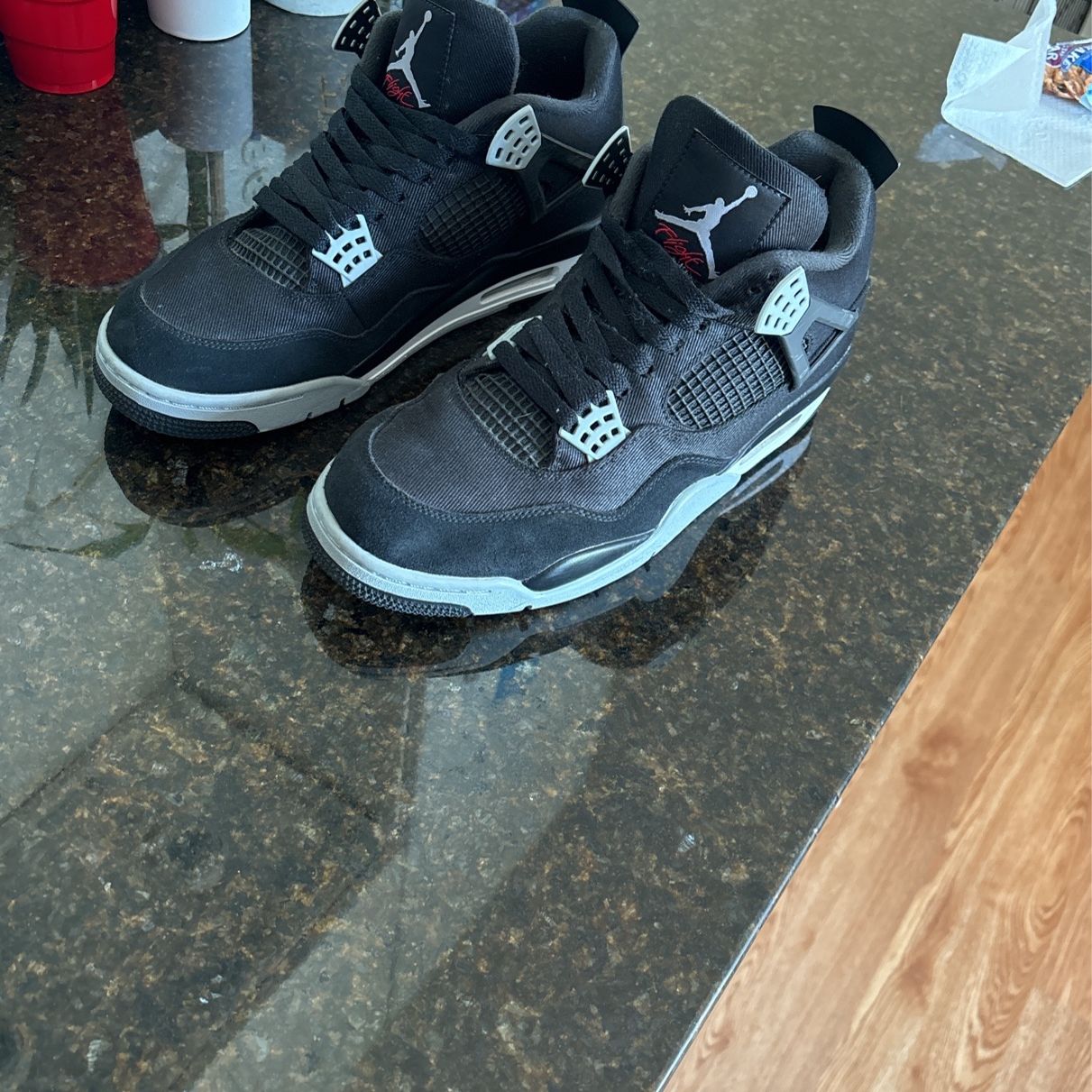 Black Canvas 4’s Men size 11