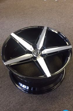 22" brand new staggered wheels