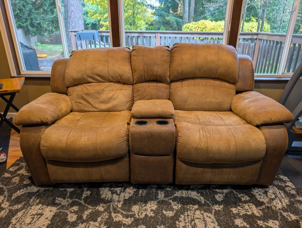 Reclining Loveseat - Brown/Tan