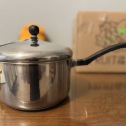 Classic Faberware Saucepan 3 Quart Stainless Steel W/Lid Aluminum Clad Cooking