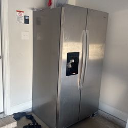 use Refrigerator works Great 