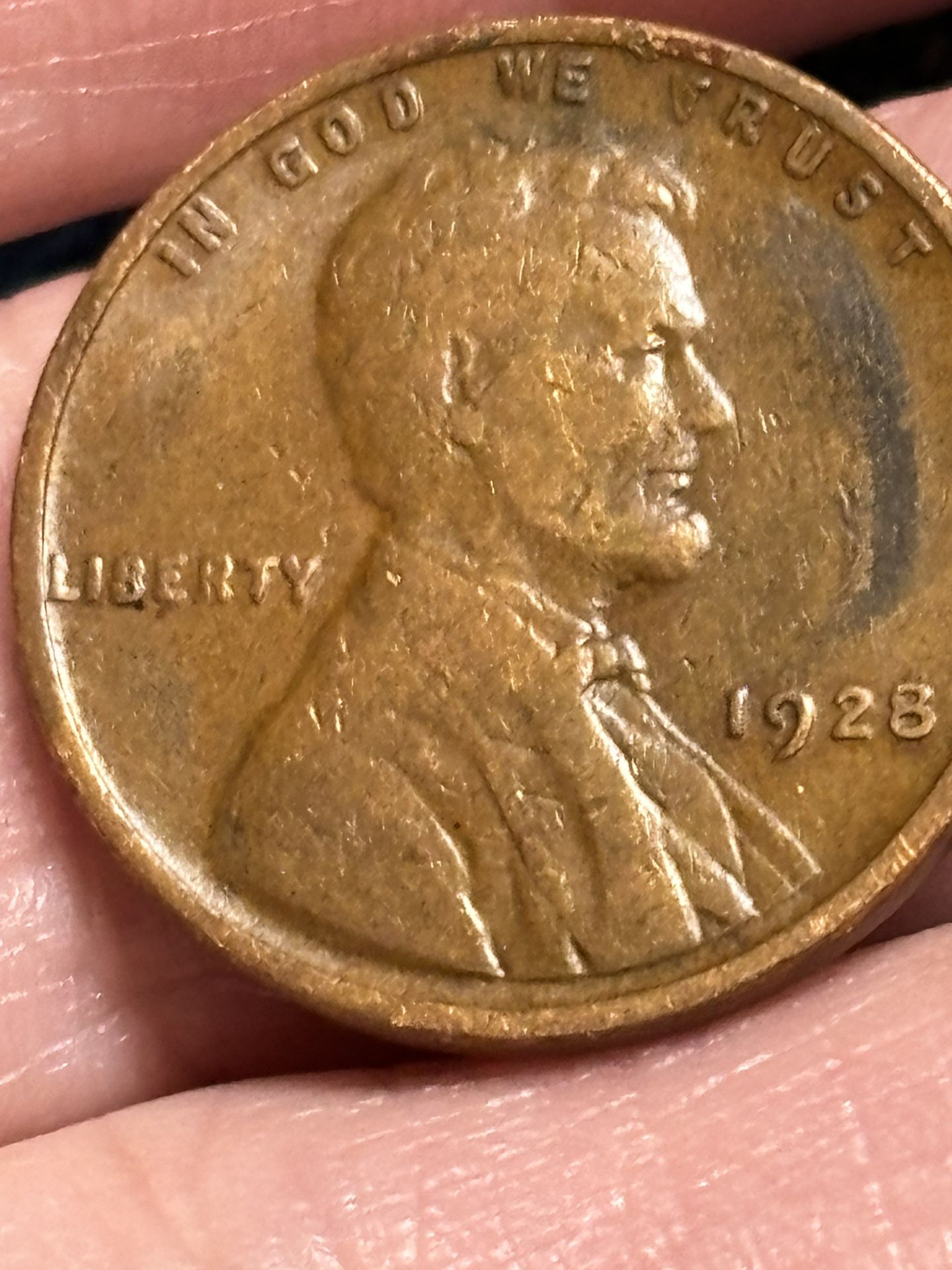 1928 no date wheat penny very hard to find. Please make decent offer.