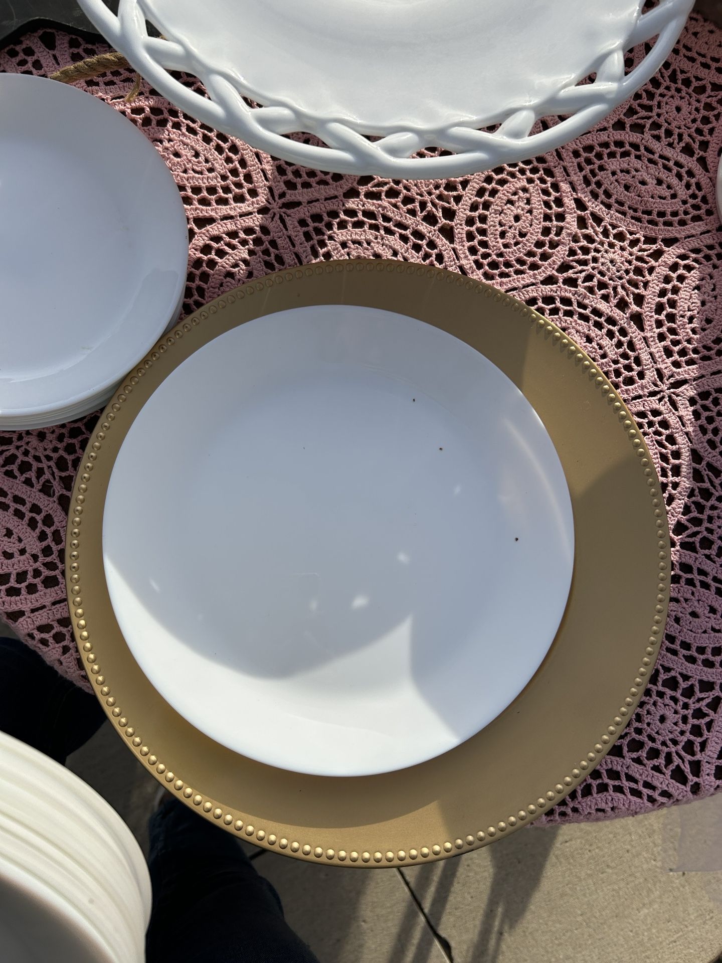 150 Salad & Dinner Plates