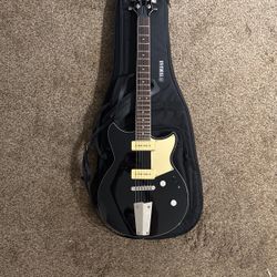 Yamaha Electric Guitar REVSTAR RSS02T