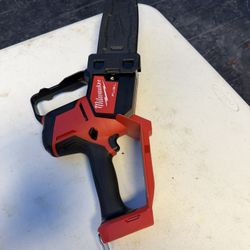 📌Milwaukee M18 FUEL 18V Lithium-Ion Brushless Battery 8 in. HATCHET Pruning Saw (Tool-Only) 👉PRECIO FIRME NO MENOS👉$150