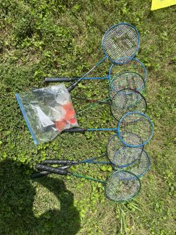 Badminton set