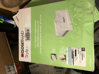 Set of 2 closet drawers