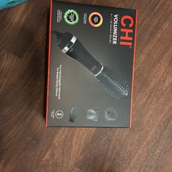 4 In 1 Blowout Brush 