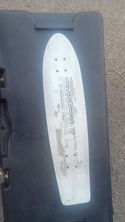 Aluminum skateboard vintage no trucks 30 bucks