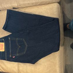 Levi’s Jeans